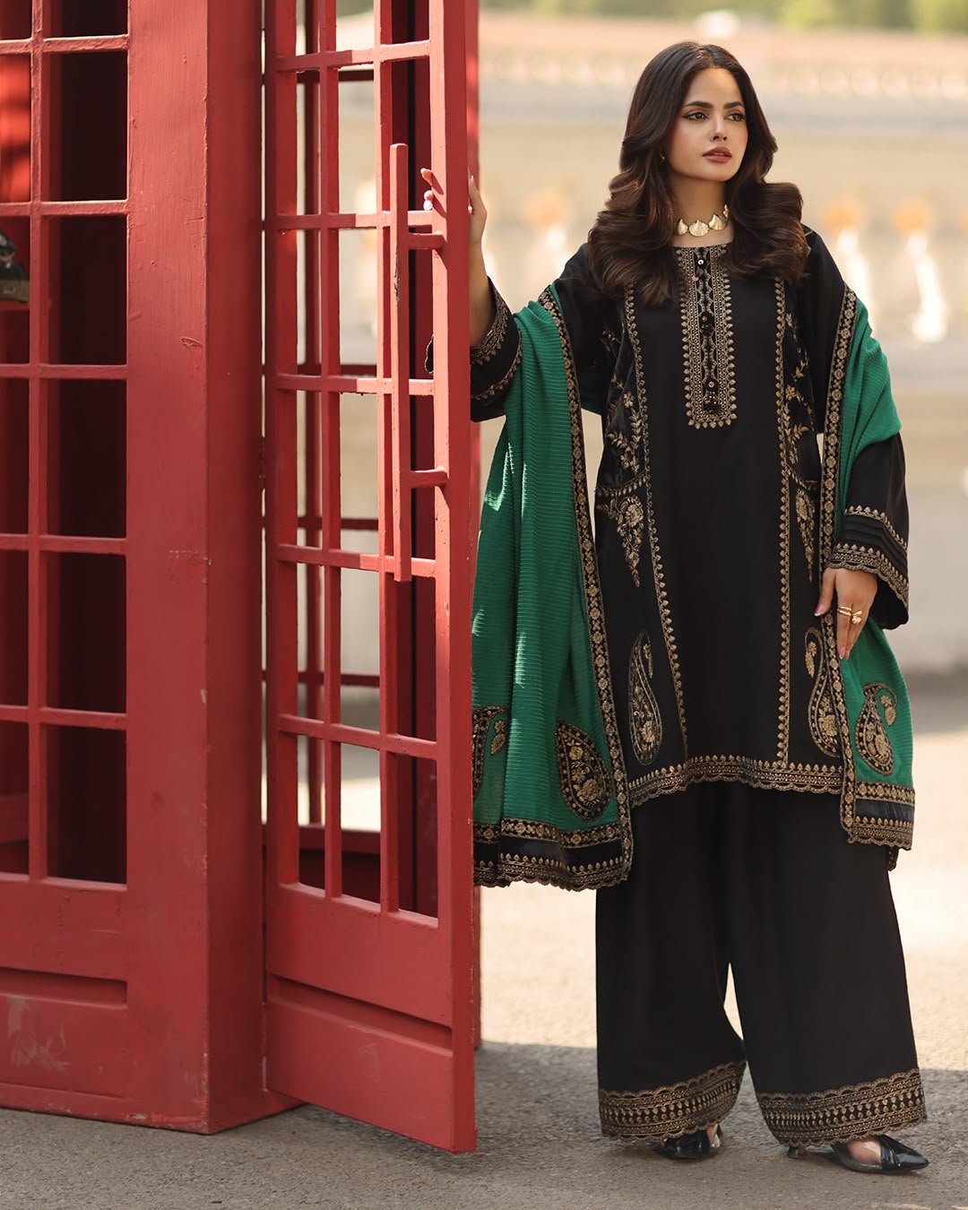 Charizma Winter 2026 Heavy Embroidered Dhank 3 Piece Suit with Ready-to-Wear Shawl - Image 7